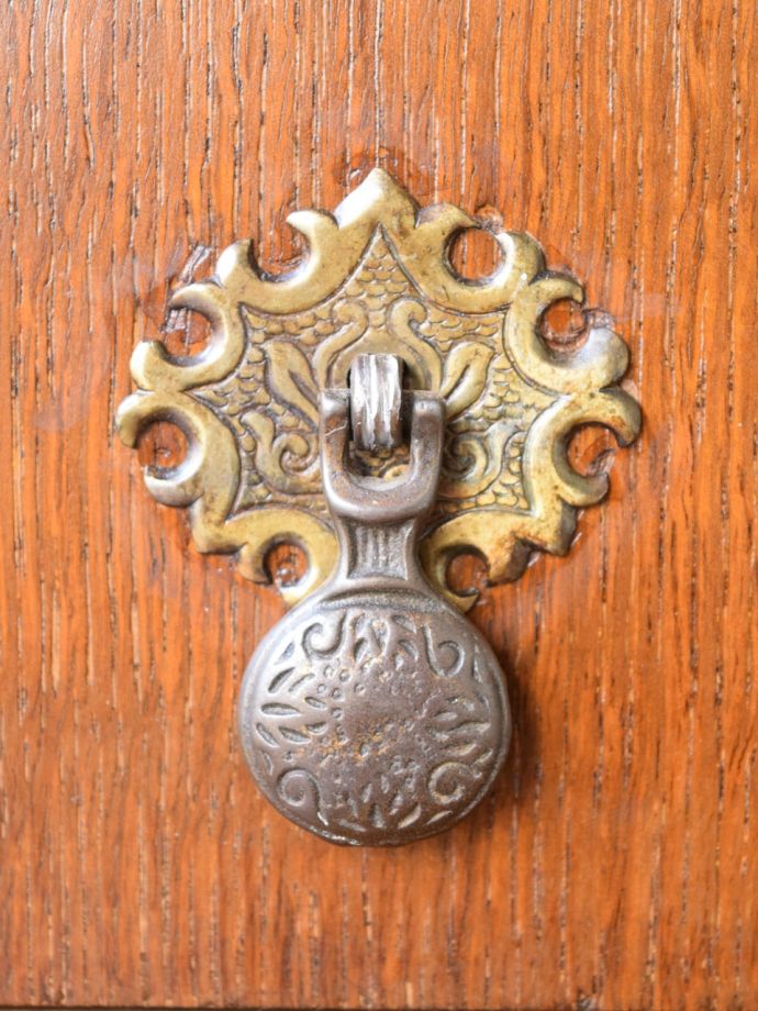 ビューローの取っ手