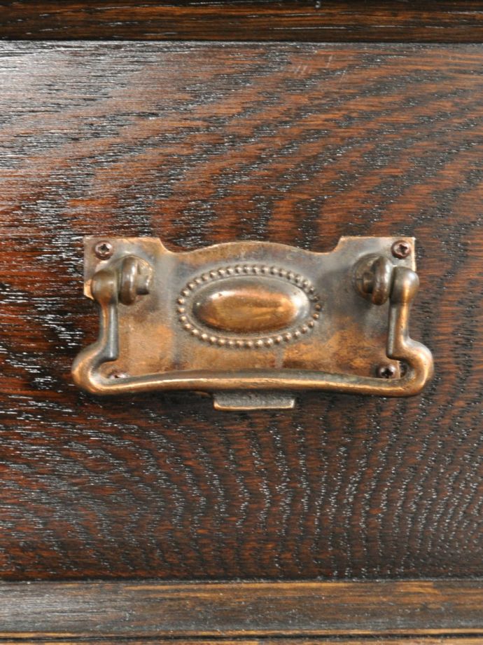 引き出しの取っ手