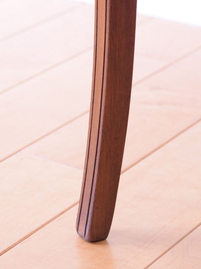 アンティーク家具の足