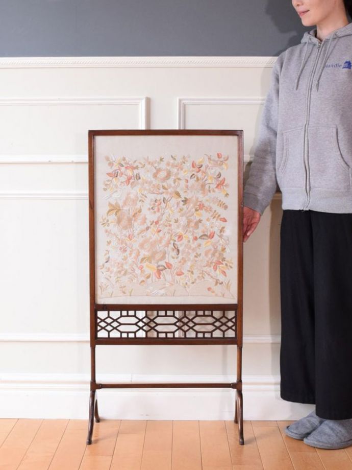 アンティークのファイヤースクリーン