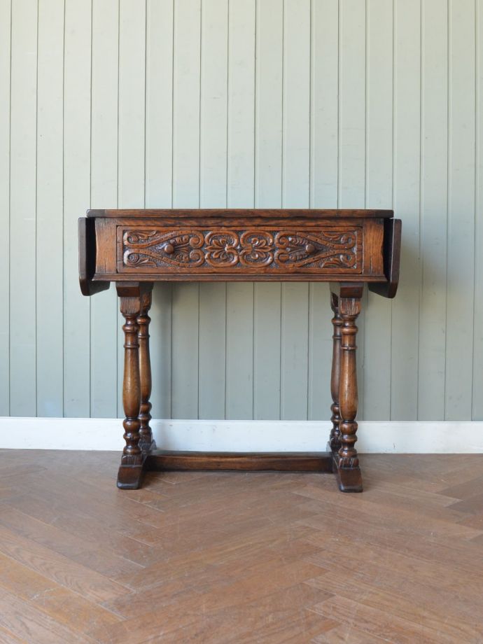 畳んだ時のバタフライテーブル