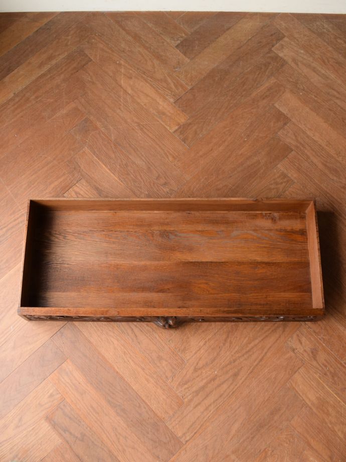 アンティークテーブルの引き出し