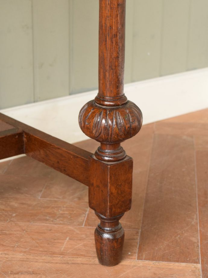 コンソールテーブルの脚