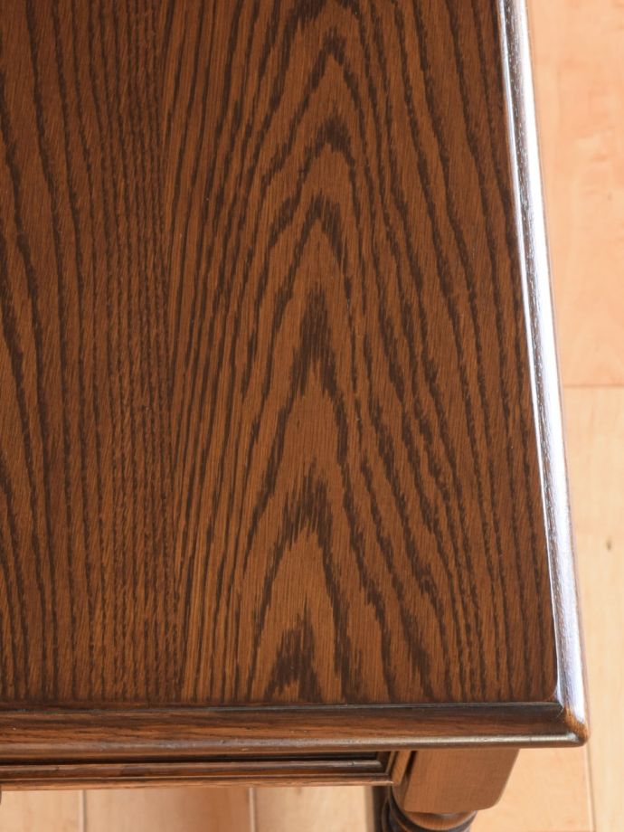 コーヒーテーブルの天板