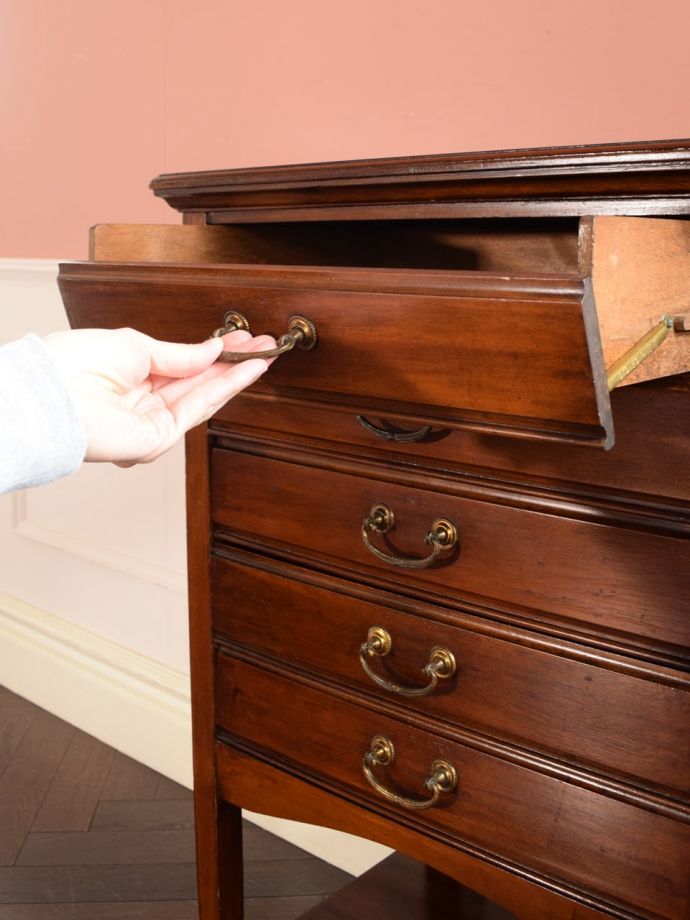 簡単に出し入れ出来ます