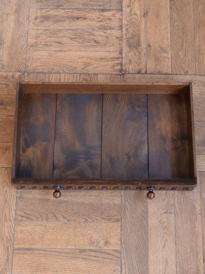 コンソールテーブルの引き出し