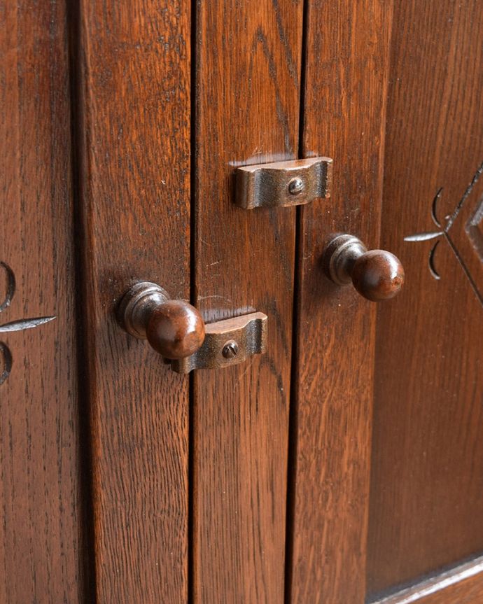 アンティーク家具の取っ手