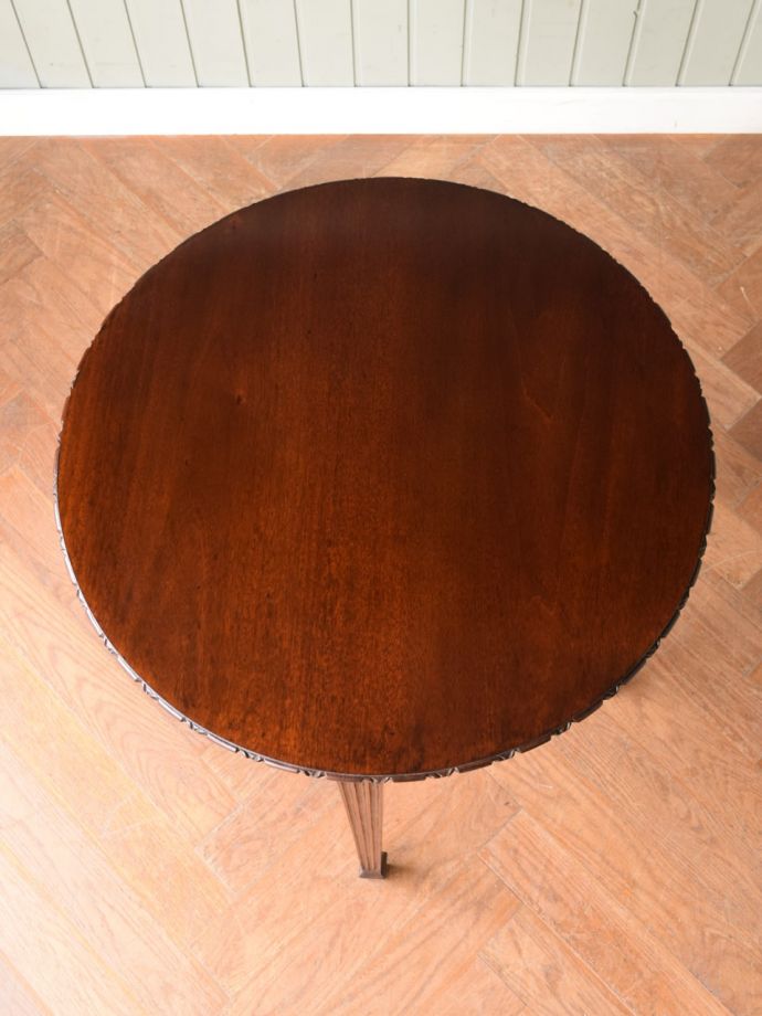 オケージョナルテーブルの天板