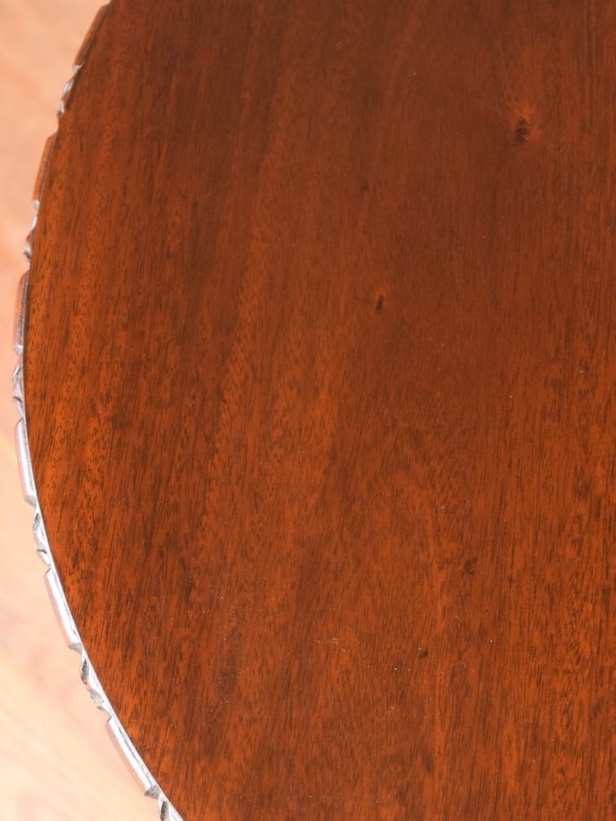 オケージョナルテーブルの天板