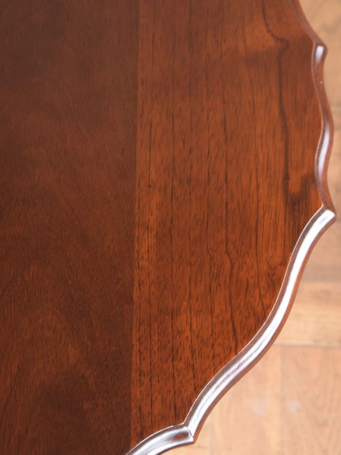 オケージョナルテーブルの天板