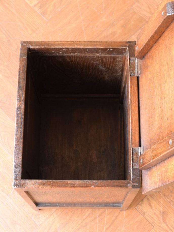 おしゃれなブランケットボックス