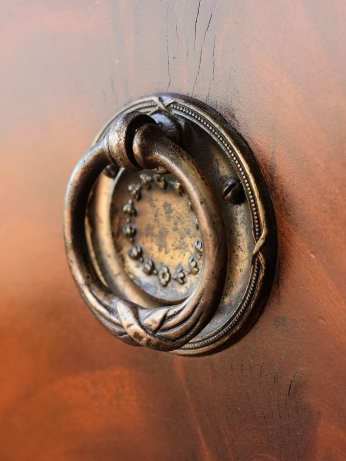 アンティークデスクの取っ手