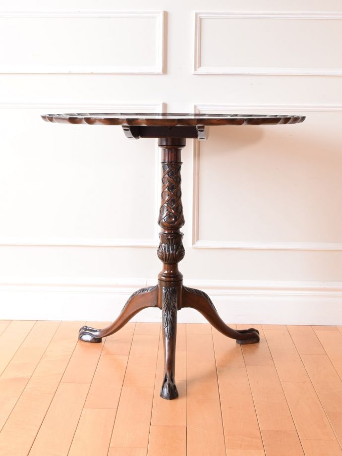 折り畳み式テーブルの側面