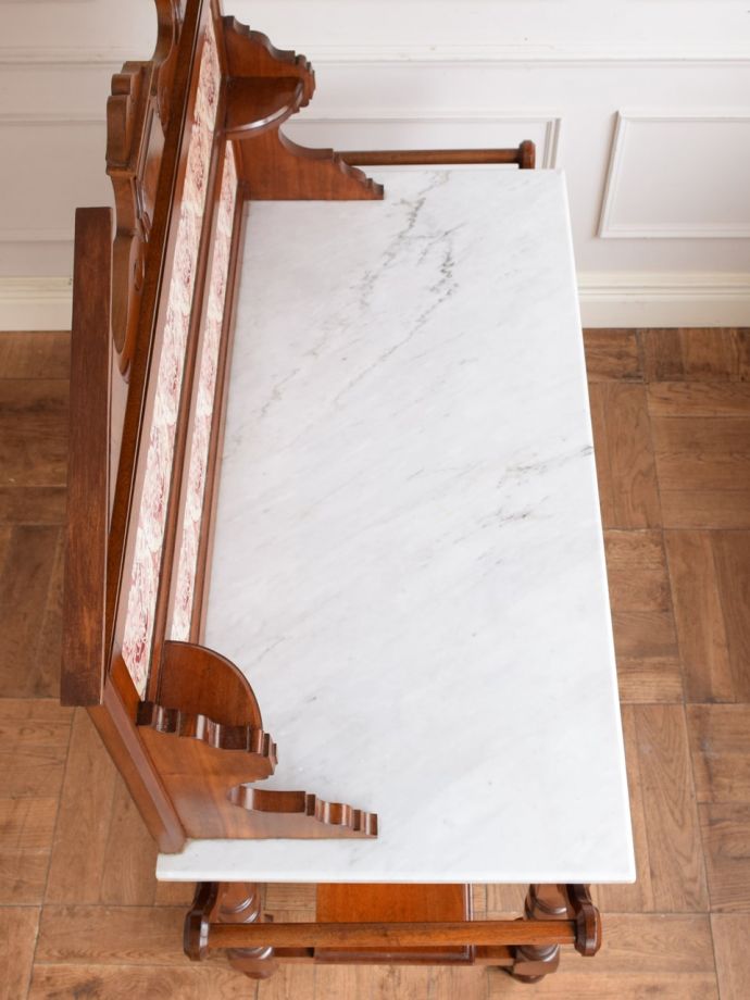 ウォッシュスタンドの天板