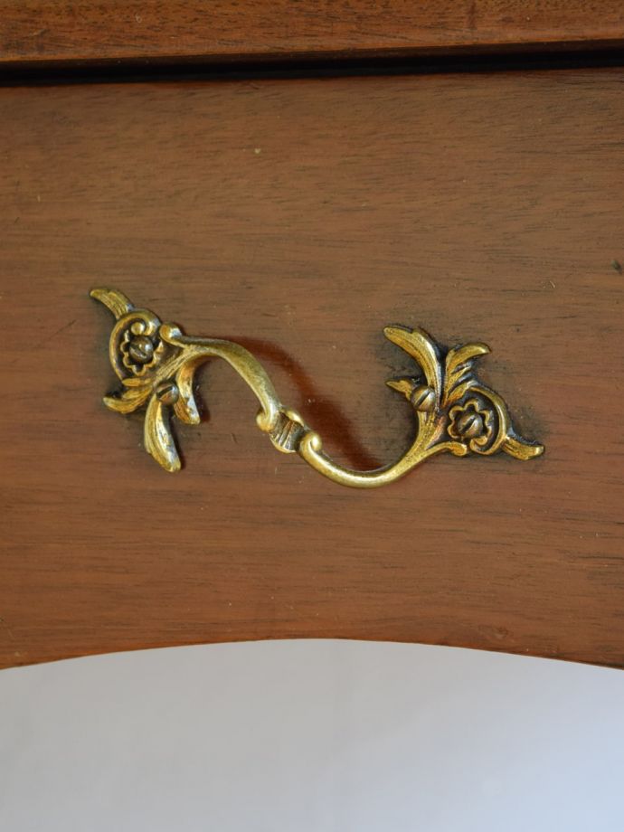 アンティークデスクの取っ手