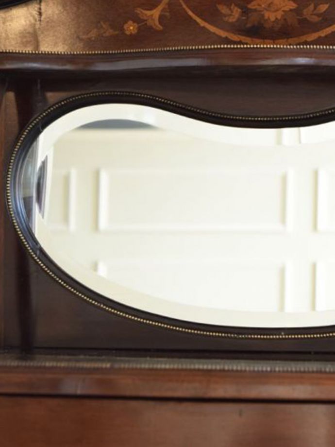 ミラーは新品です