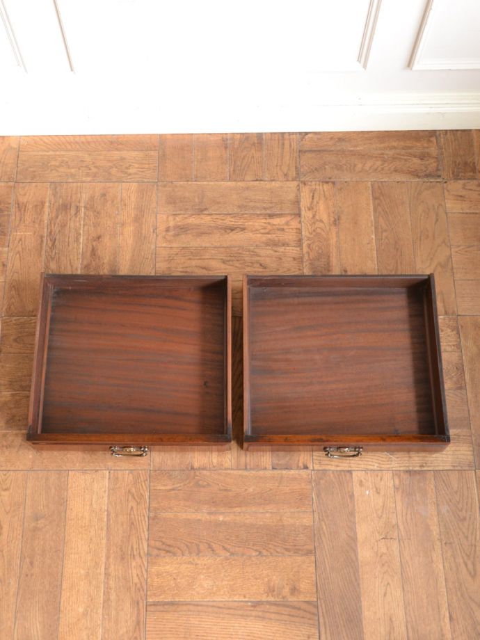 ウォッシュスタンドの引き出し