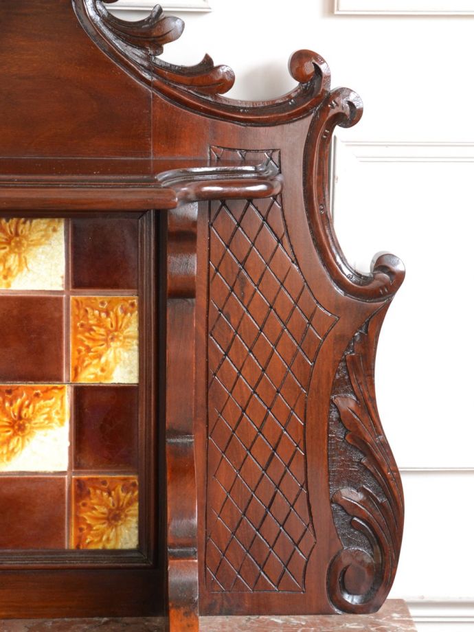 キャビネットの装飾