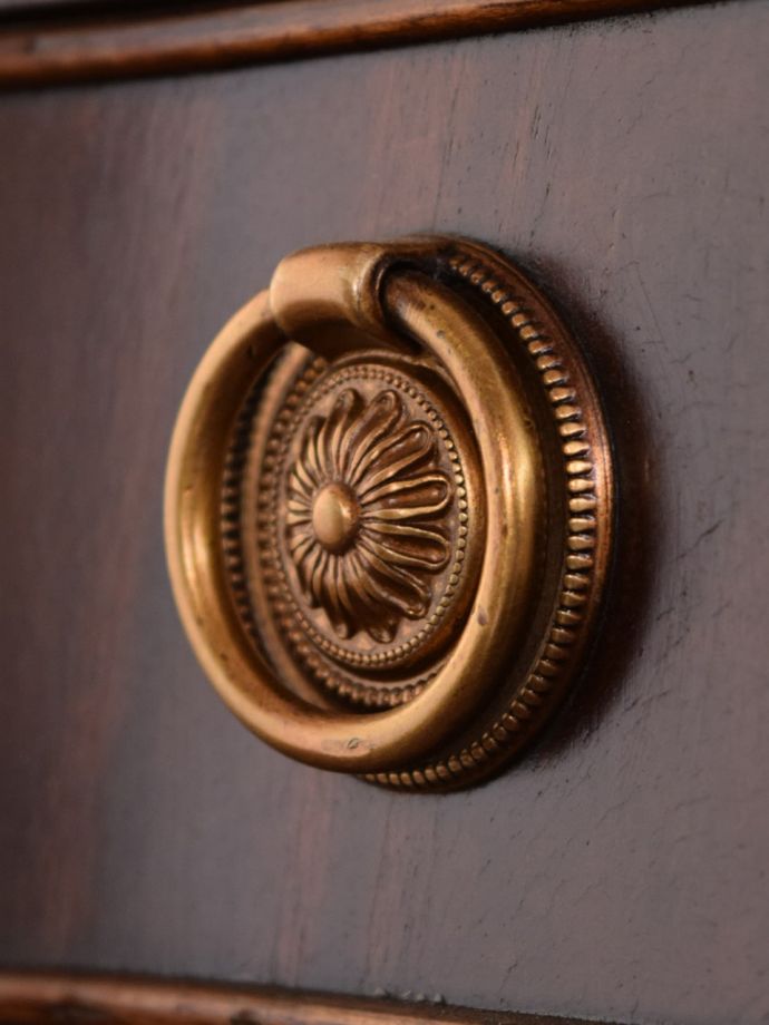 アンティークチェストの取っ手