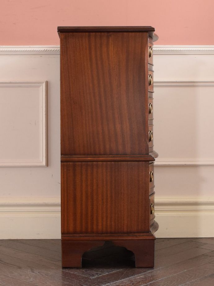 チェストの側面