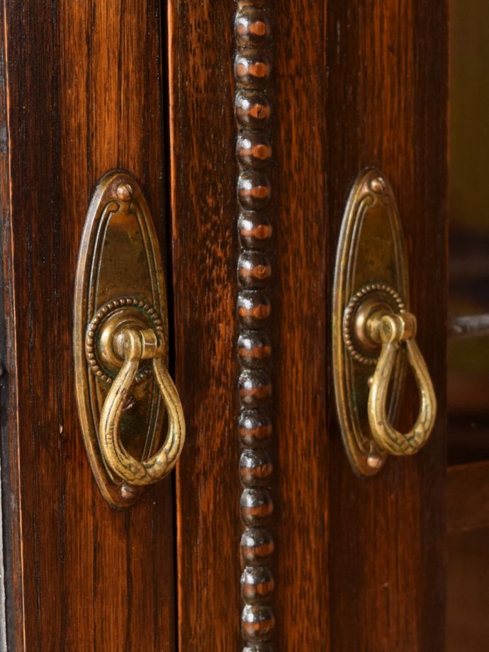 キャビネットの取っ手