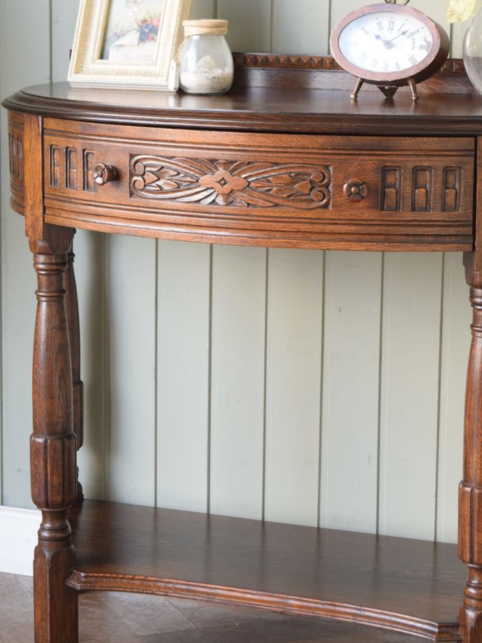 おしゃれなコンソールテーブル