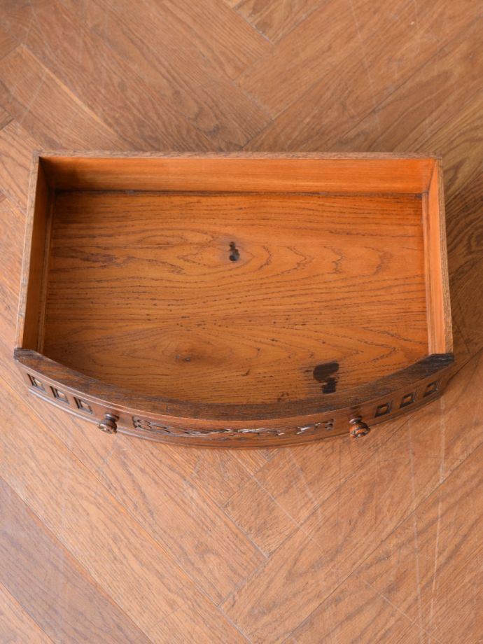 サイドチェストの引き出し