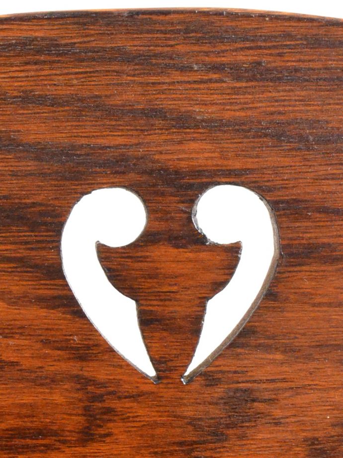 アンティーク家具の装飾