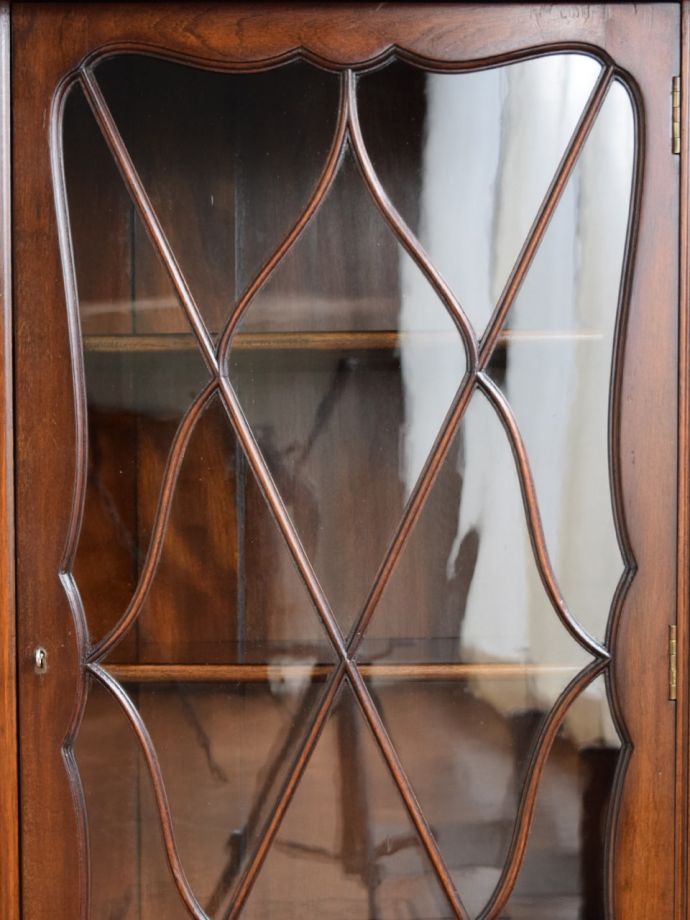 アンティークらしい装飾