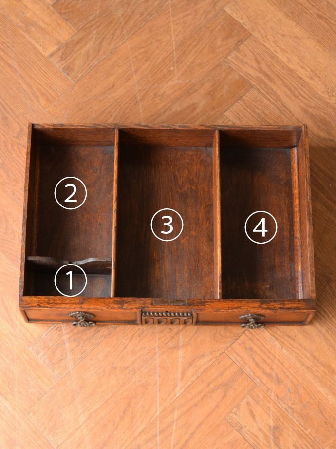 コンソールテーブルの引き出し