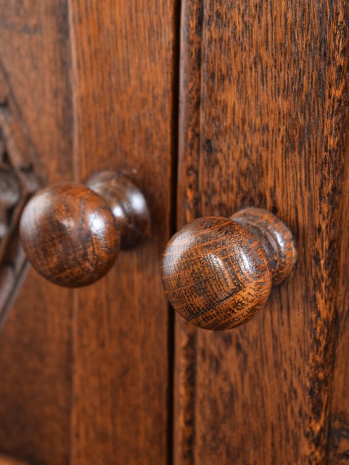 アンティーク家具の取っ手