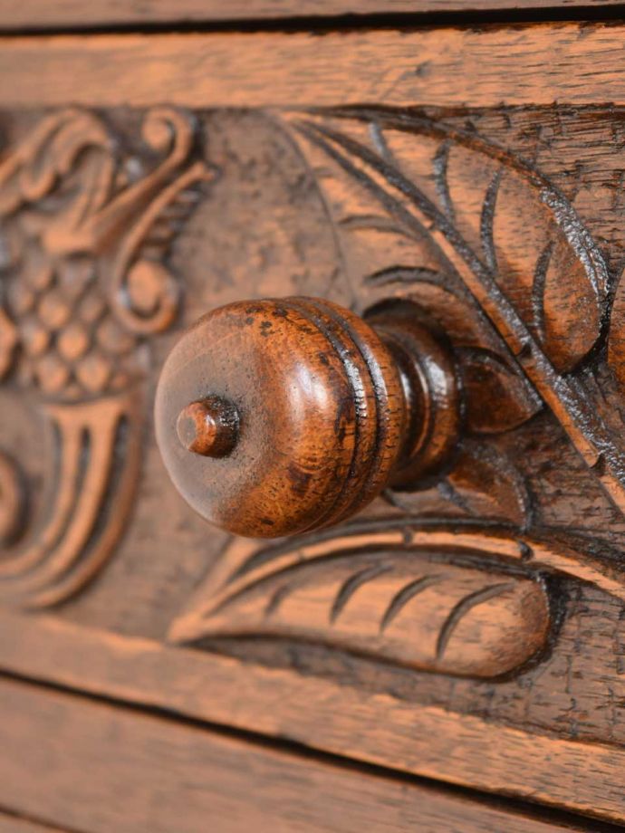 アンティーク家具の取っ手