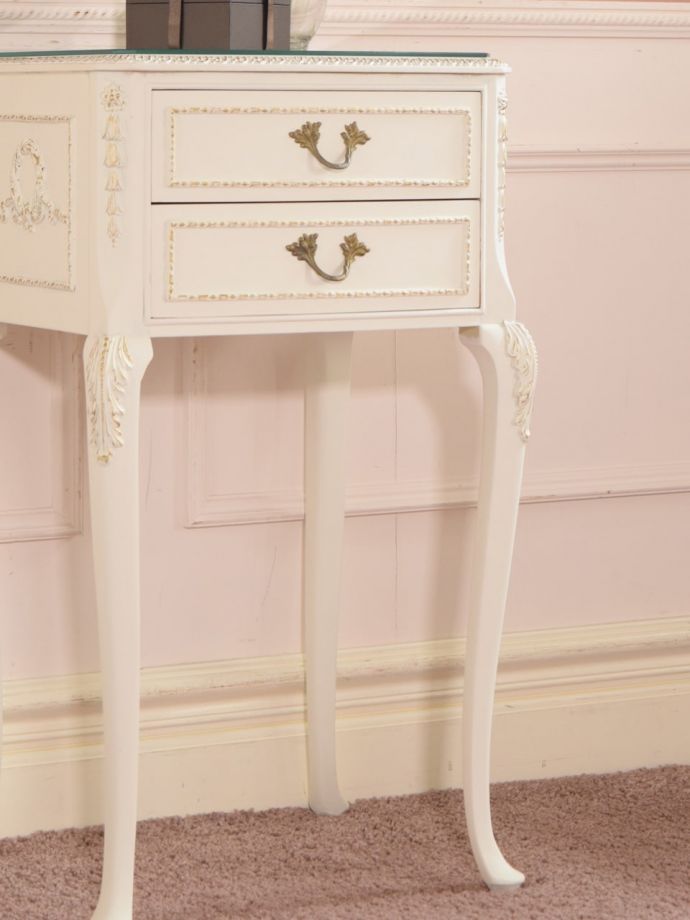 フランスの家具らしい装飾