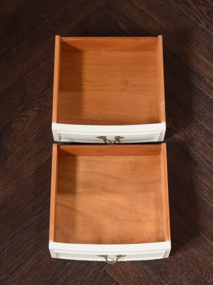 チェストの引き出し