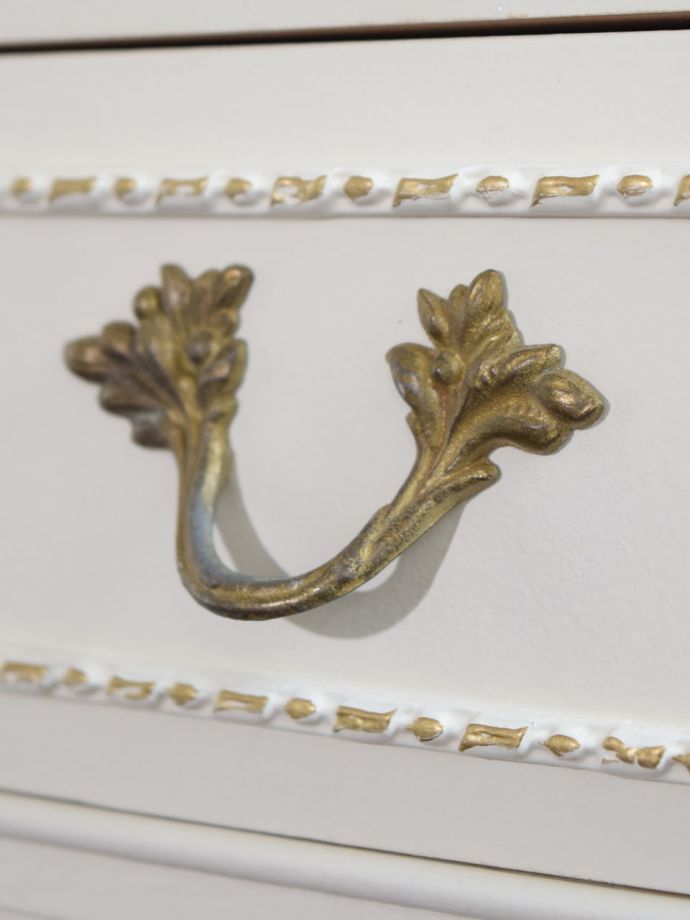 アンティーク家具の取っ手