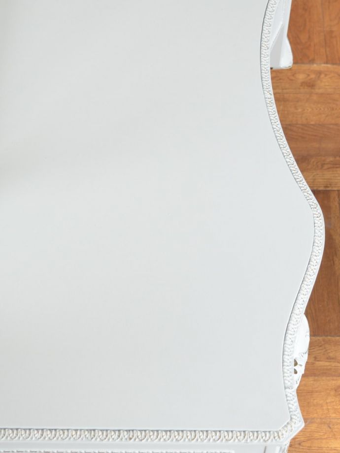 ドレッサーの天板