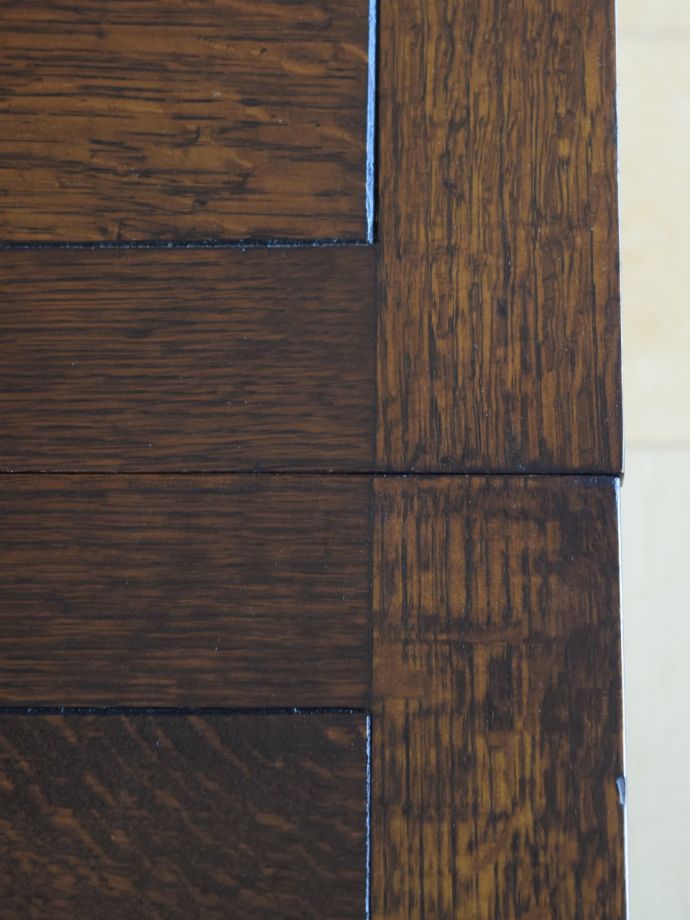 アンティークワゴンの木目