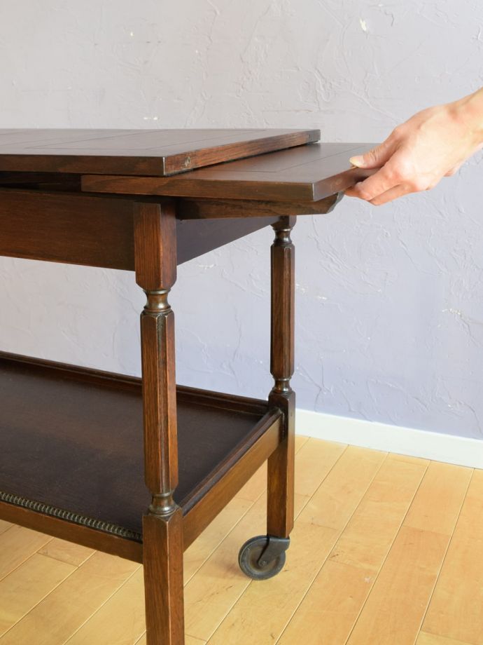 伸長式ワゴンのサイズ変更方法