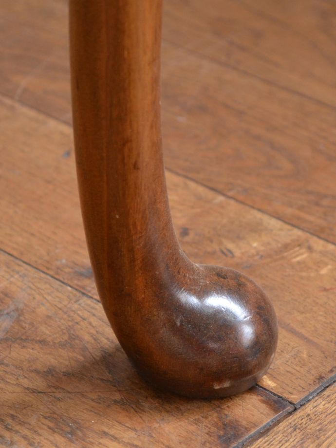 アンティーク家具の脚