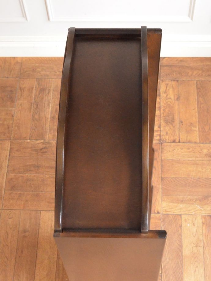 アンティーク本棚の天板