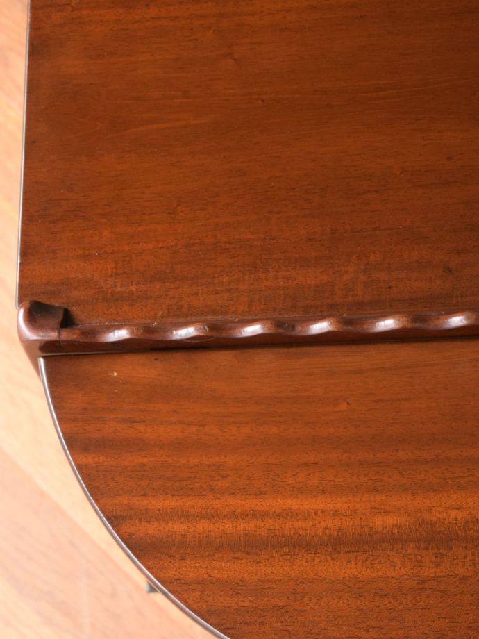 アンティークワゴンの木目