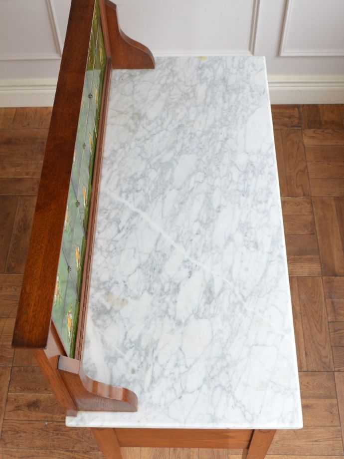 ウォッシュスタンドの天板