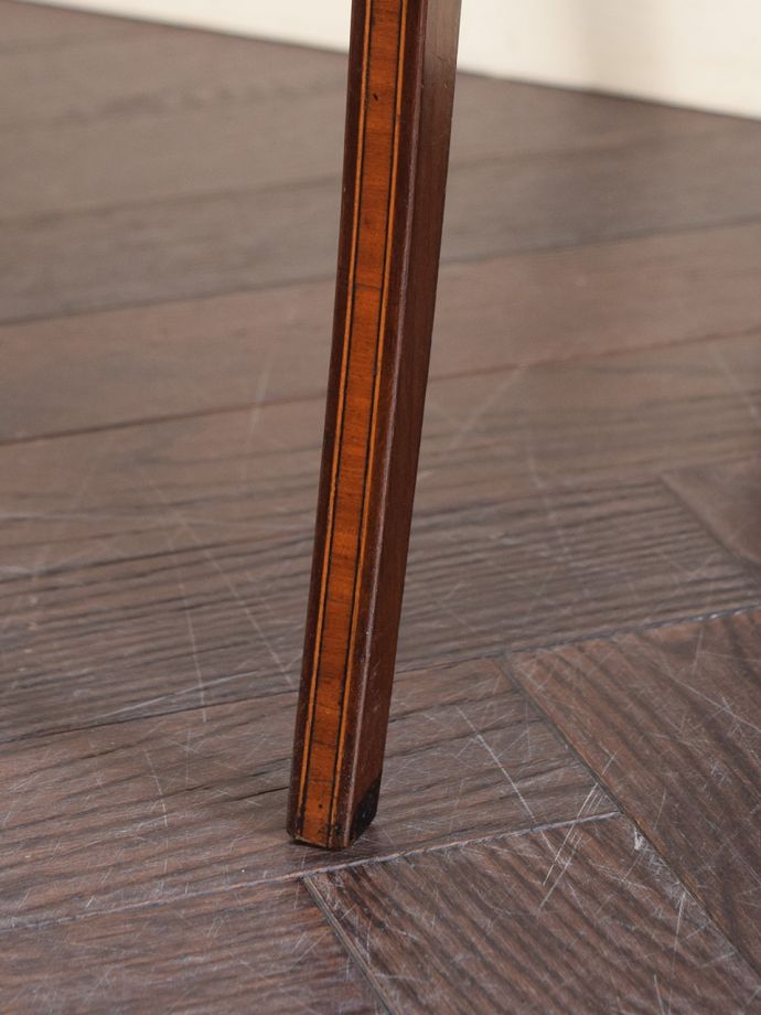 アンティーク家具の脚