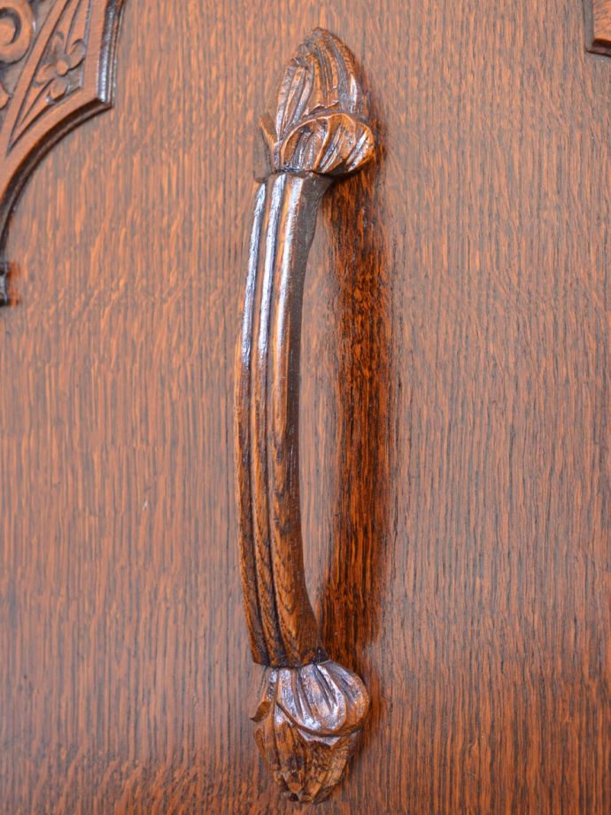 アンティーク家具の取っ手