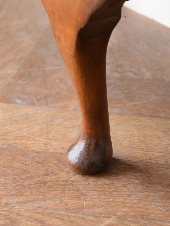アンティーク家具の脚