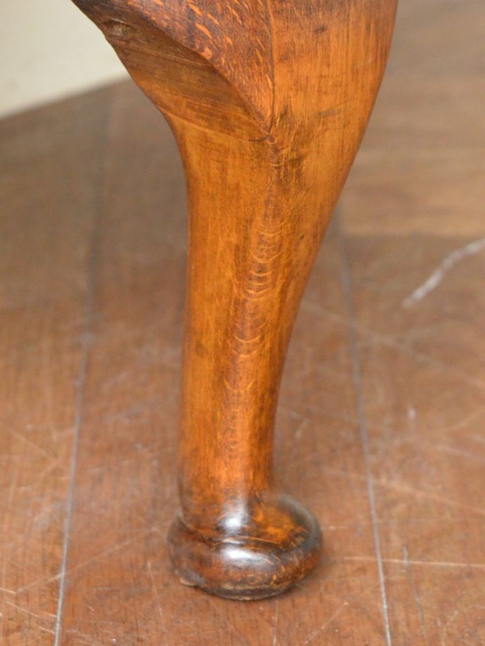 アンティーク家具の脚