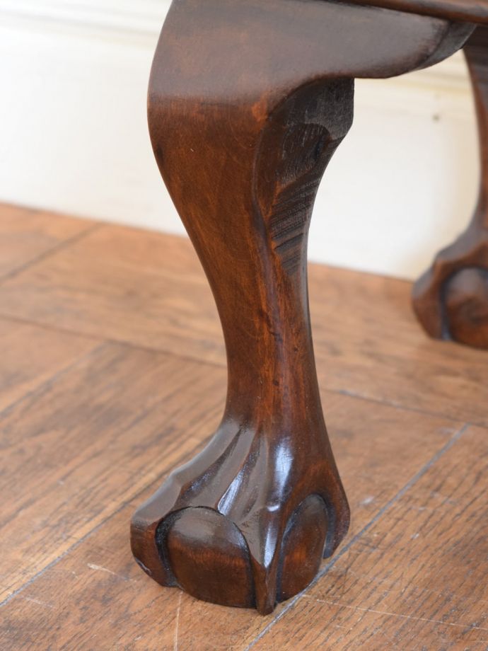 アンティーク家具の脚