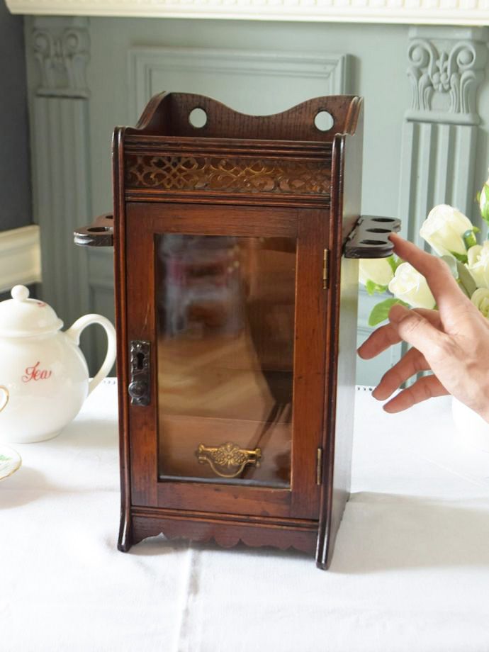 アンティークウォールキャビネット