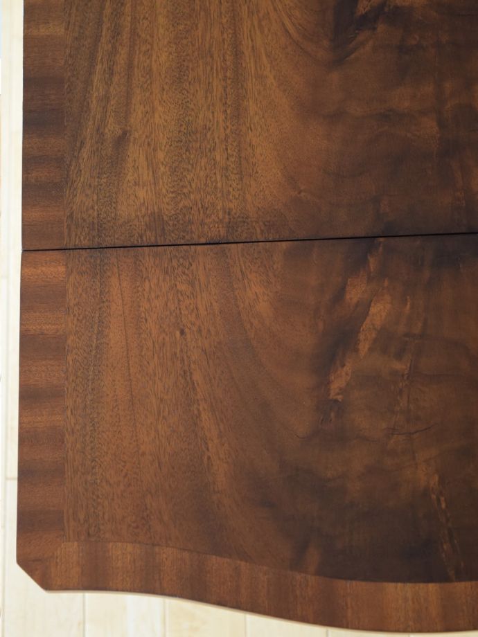 天板を近くから見ると・・・