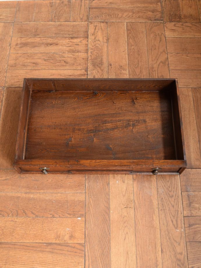 コンソールテーブルの引き出し